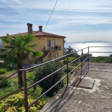 Apartmani Marini Abbázia Kültér fotó